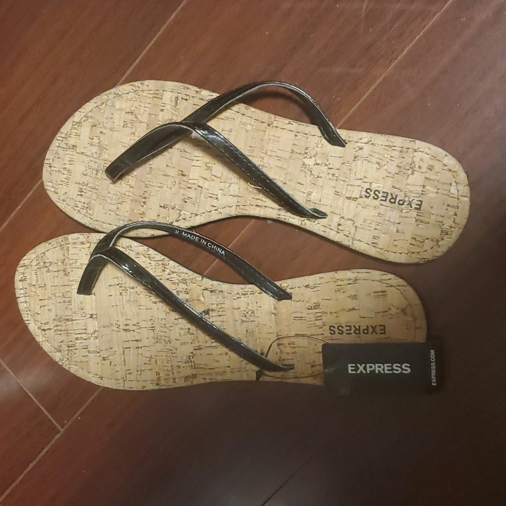 NWT Express sandals size 9
